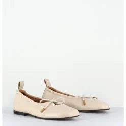 ALOHAS Ballerines à noeud en cuir souple crème - ROSALIND CREAM BALLET