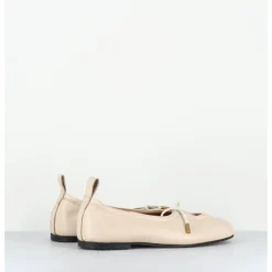ALOHAS Ballerines à noeud en cuir souple crème - ROSALIND CREAM BALLET
