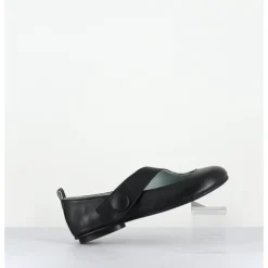 Best GARRICE LAB Ballerines japonisantes à bout rond en cuir - RINA NAPPA NERO NOIR