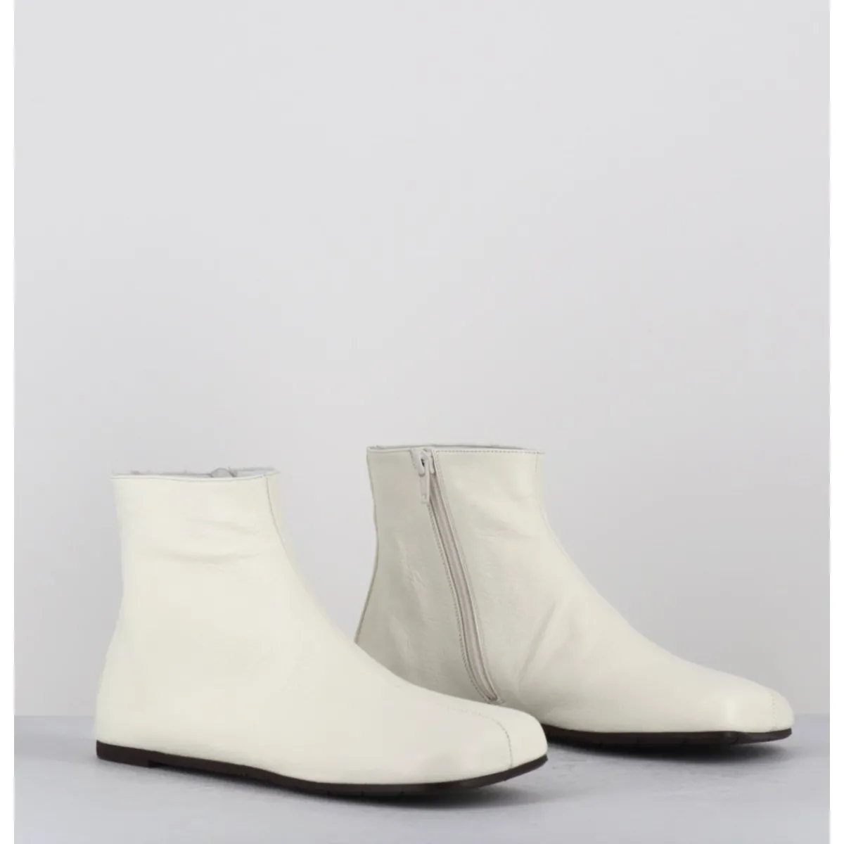 Discount ANTONIO BARBATO Boos plates minimalistes en cuir cassé - AB1655 MADRAS AVORIO BLANC