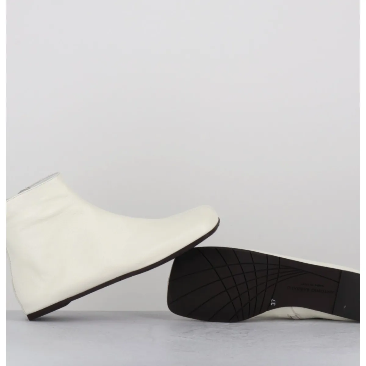 Discount ANTONIO BARBATO Boos plates minimalistes en cuir cassé - AB1655 MADRAS AVORIO BLANC