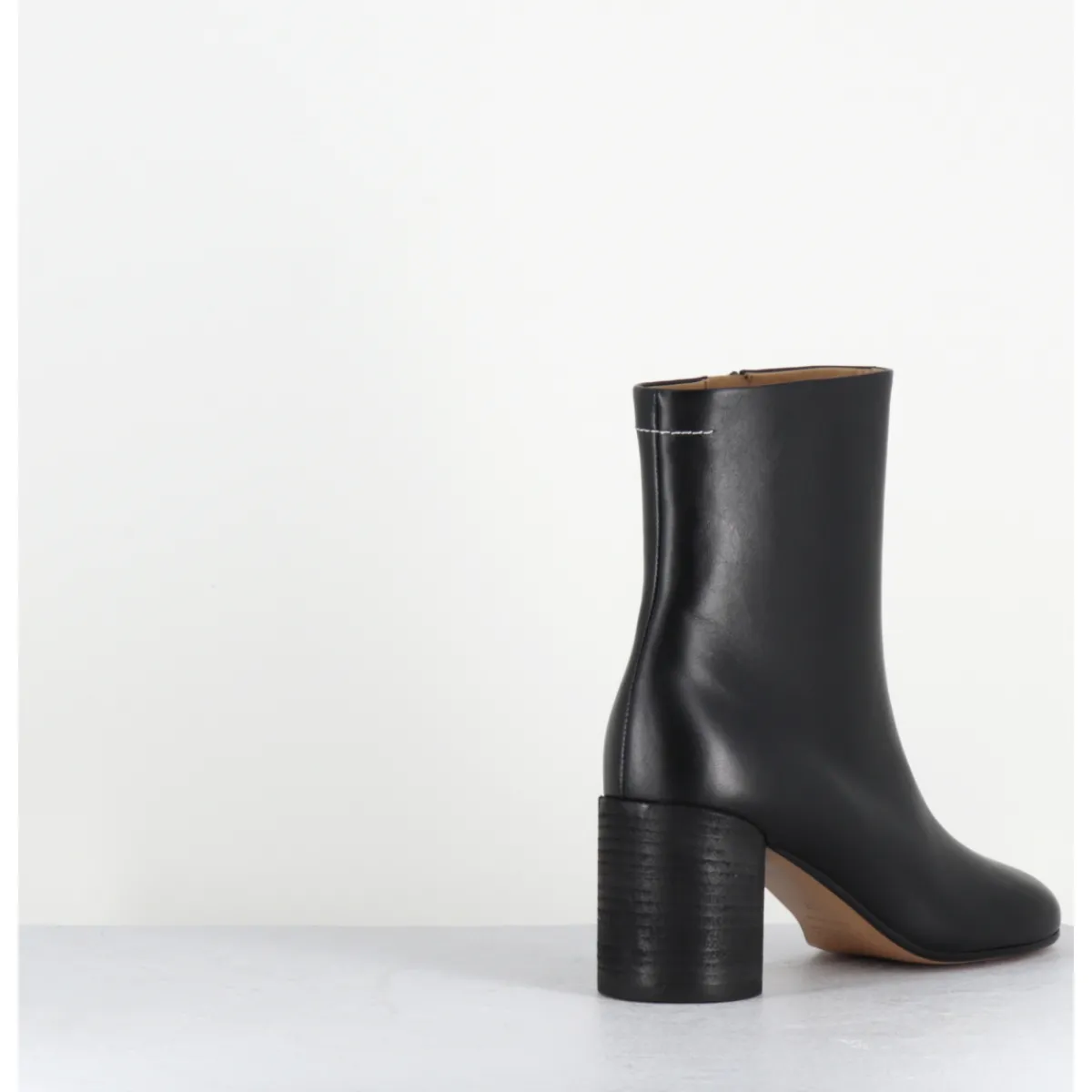 Sale MM6 MAISON MARGIELA Boots anatomiques en cuir - S59WU0235 T8013 NOIR