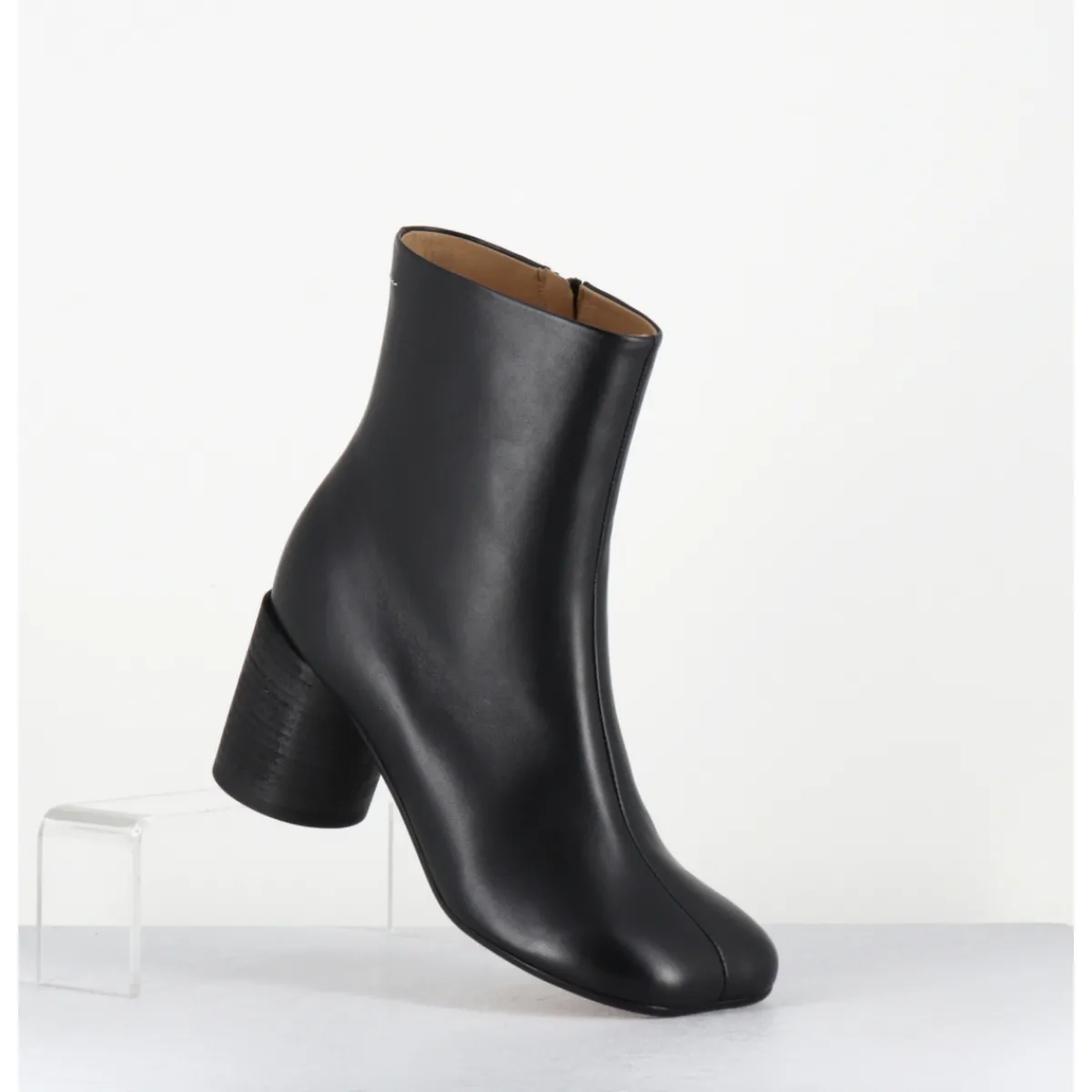 Sale MM6 MAISON MARGIELA Boots anatomiques en cuir - S59WU0235 T8013 NOIR