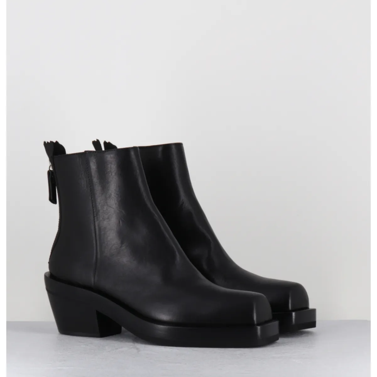 Online AGL Boots bikers courtes en cuir - MOTA DESERT NERO NOIR