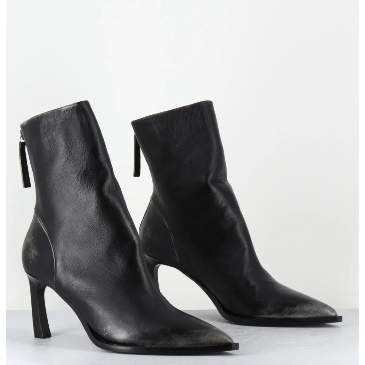 Clearance HALMANERA Boots bout pointu à talon en cuir anthracite brossé - ULA26 NIGER SHADE NOIR