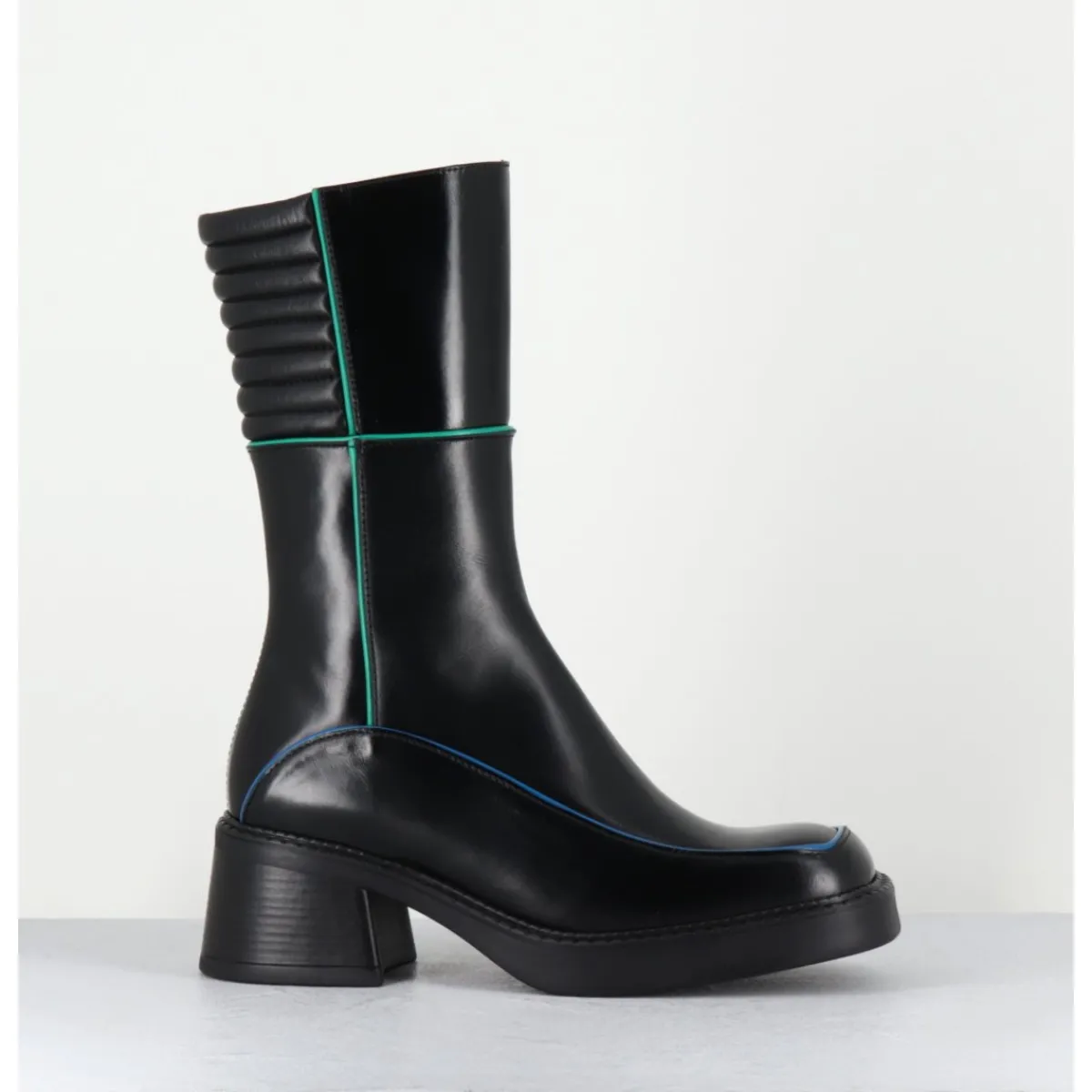 Online E8 BY MIISTA Boots en cuir & surpiqûres vert + bleu - KERRI BLACK BOOTS NOIR