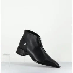 GARRICE LAB Boots en cuir bout pointu & zip central - INE25 NAPPA NERO NOIR