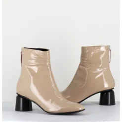 Outlet HALMANERA Boots en cuir vernis petit talon 60s - ANYA13 INCENSO BEIGE