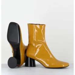 New HALMANERA Boots en cuir vernis jaune talon cylindrique - DANI04 MUNA LUPPOLO MOUTARDE