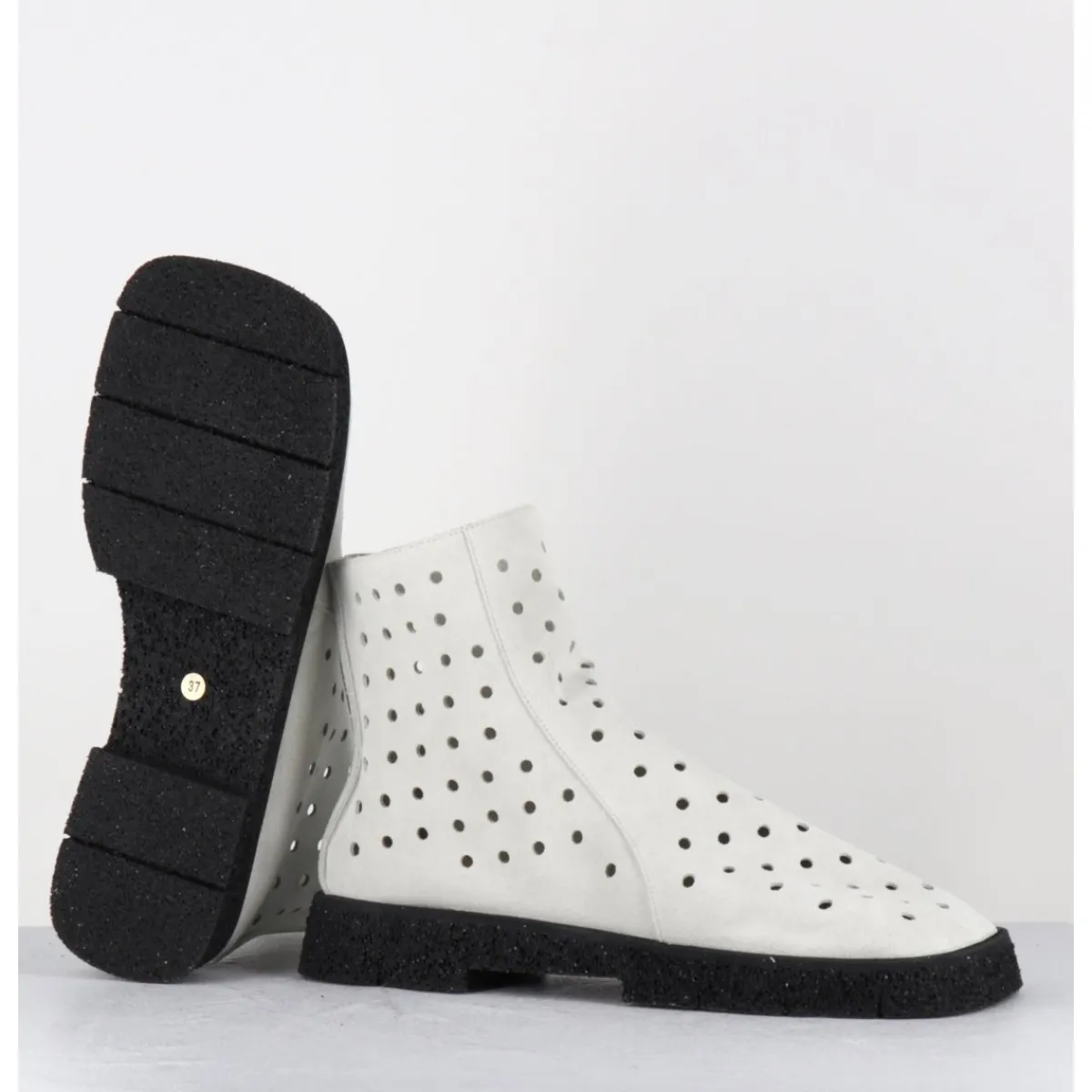 Discount ANTONIO BARBATO Boots minimalistes légères en daim blanc ajouré - 1104 NABUK AVORIO