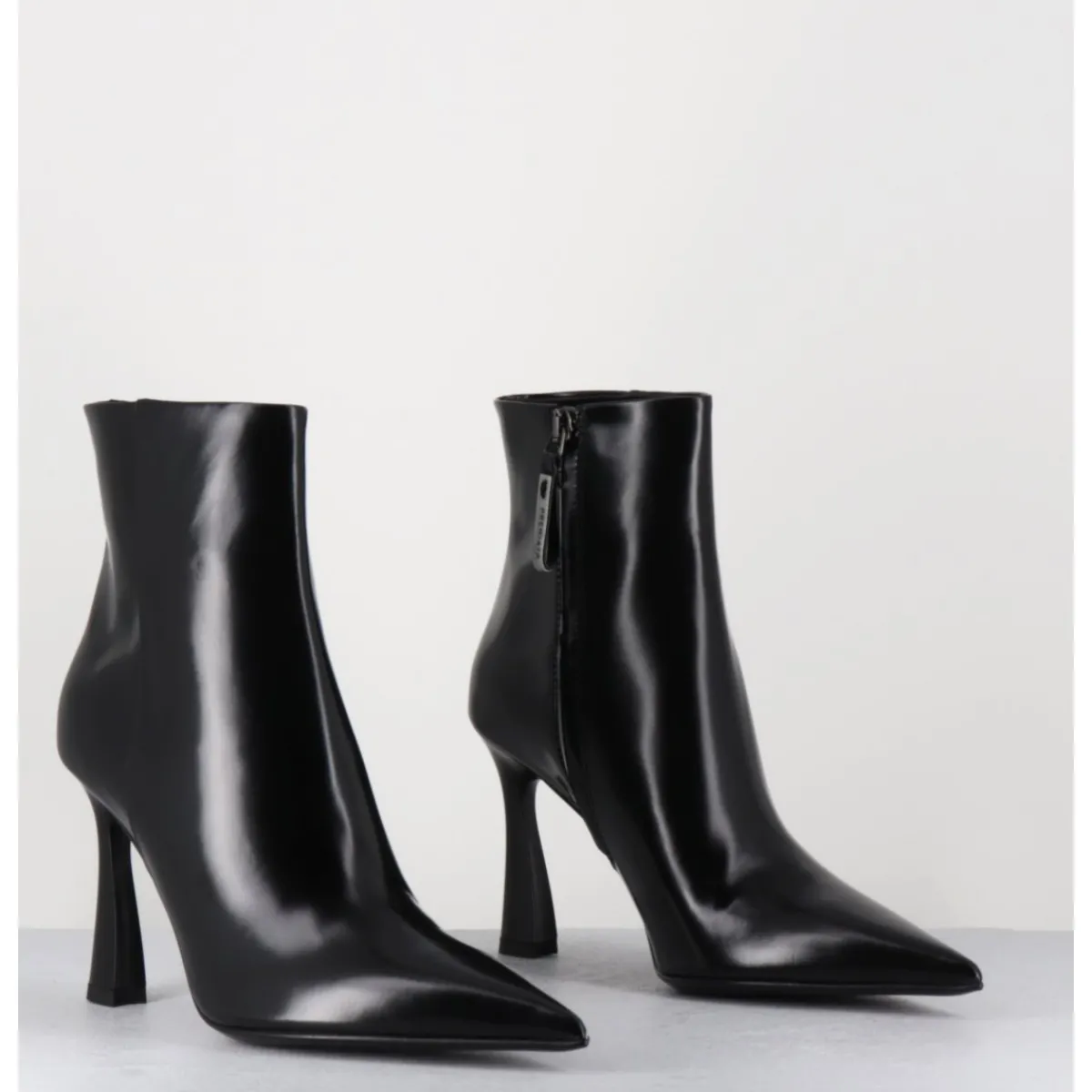 Hot PREMIATA Boots pointues talon haut cuir glacé - M6594 SPLENDID NERO NOIR