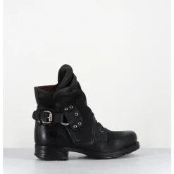 Clearance A.S.98 Boots rangers à lacets en cuir noir asymétriques - A50237 NERO