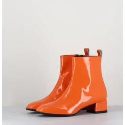 Outlet GARRICE LAB Boots 60s en cuir vernis - JANE VERNICE ORANGE
