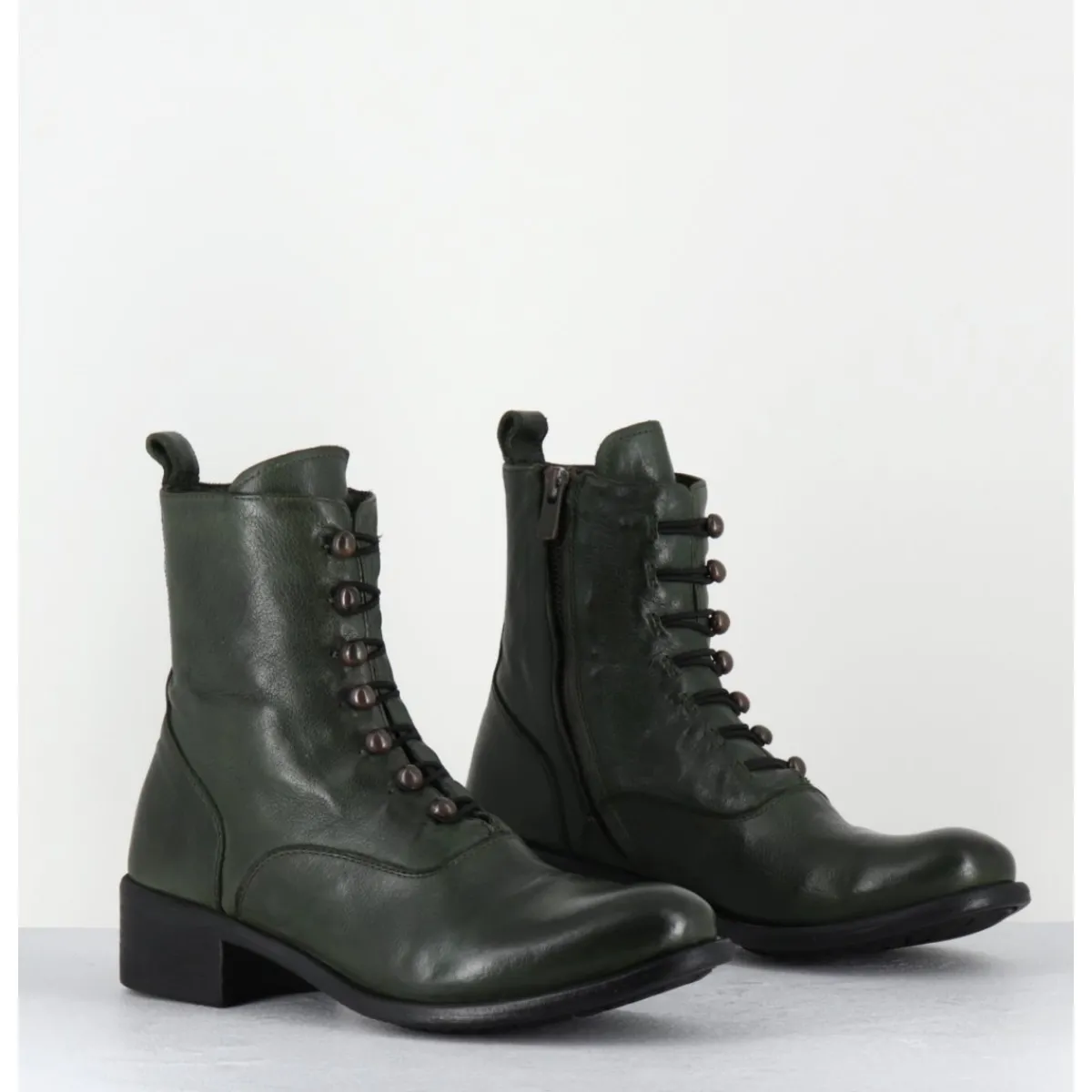 Online OFFICINE CREATIVE Boots souples en cuir à boutons - LISON CAOU036 VERDE VERT