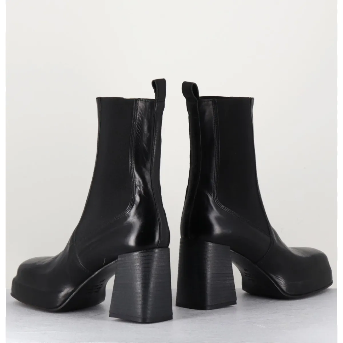 Discount MOMA Bottines chelsea en cuir brillant - CW337 NERO NOIR