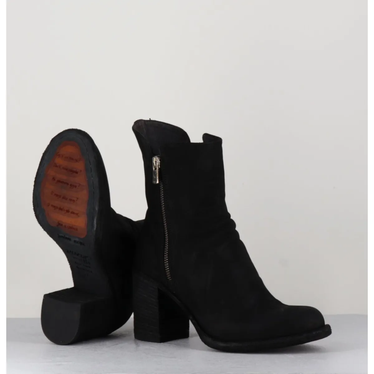 Hot OFFICINE CREATIVE Bottines en cuir huilé - VERNON 045 NERO NOIR