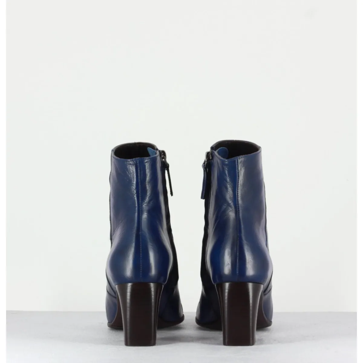 GARRICE LAB Bottines petit talons en cuir F568 - MARINE