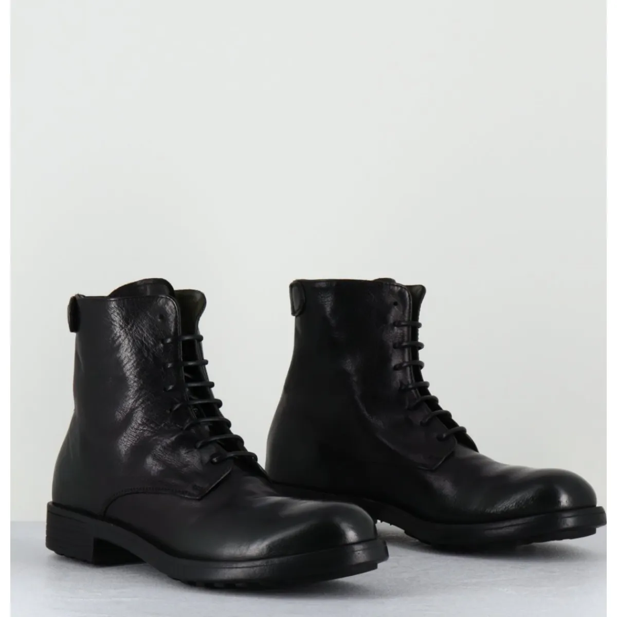 Sale OFFICINE CREATIVE Bottines souples à lacets en cuir brossé noir & kaki - SERGEANT 103 SUPERNERO