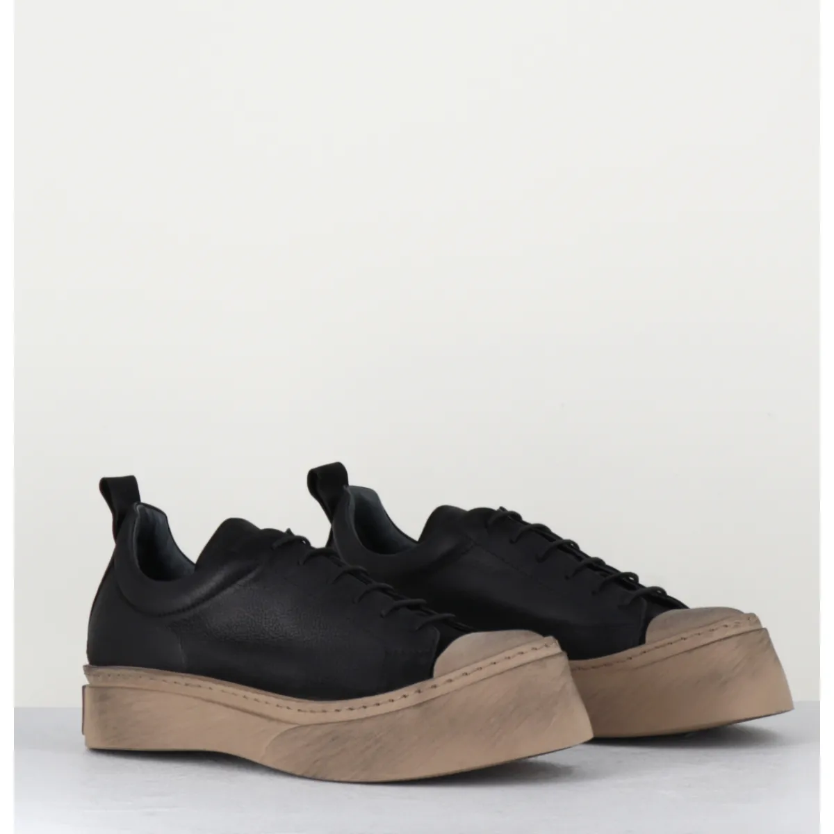 Sale LOFINA Chaussures à lacets en cuir semelle épaisse - 2743 NERO NOIR