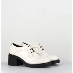 Discount GARRICE LAB Derbies à talon en cuir vernis souple - YOSHI NAPLAK PANNA BLANC