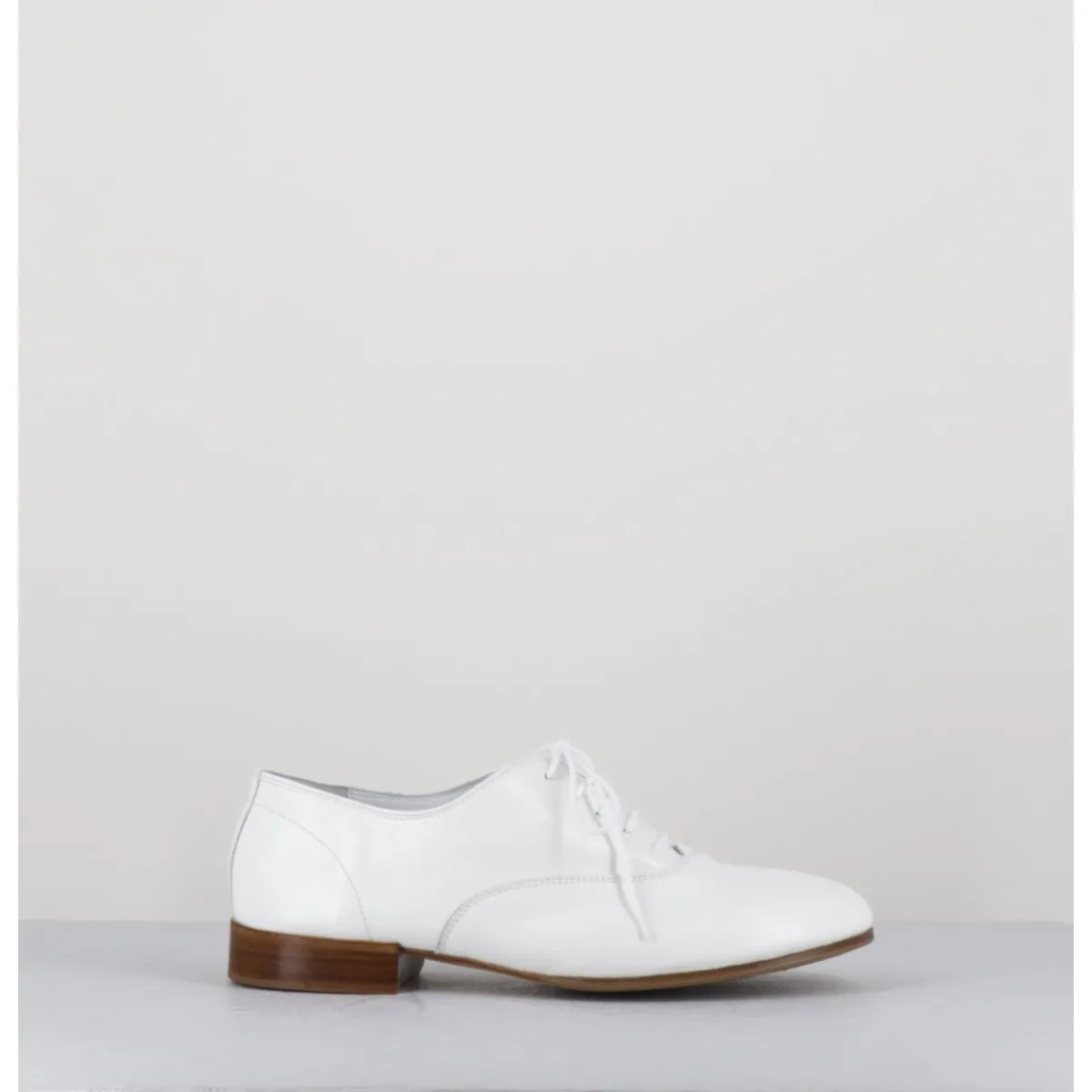 Best TO&CO Derbies minimalistes en cuir souple - STJA COW WHITE BLANC