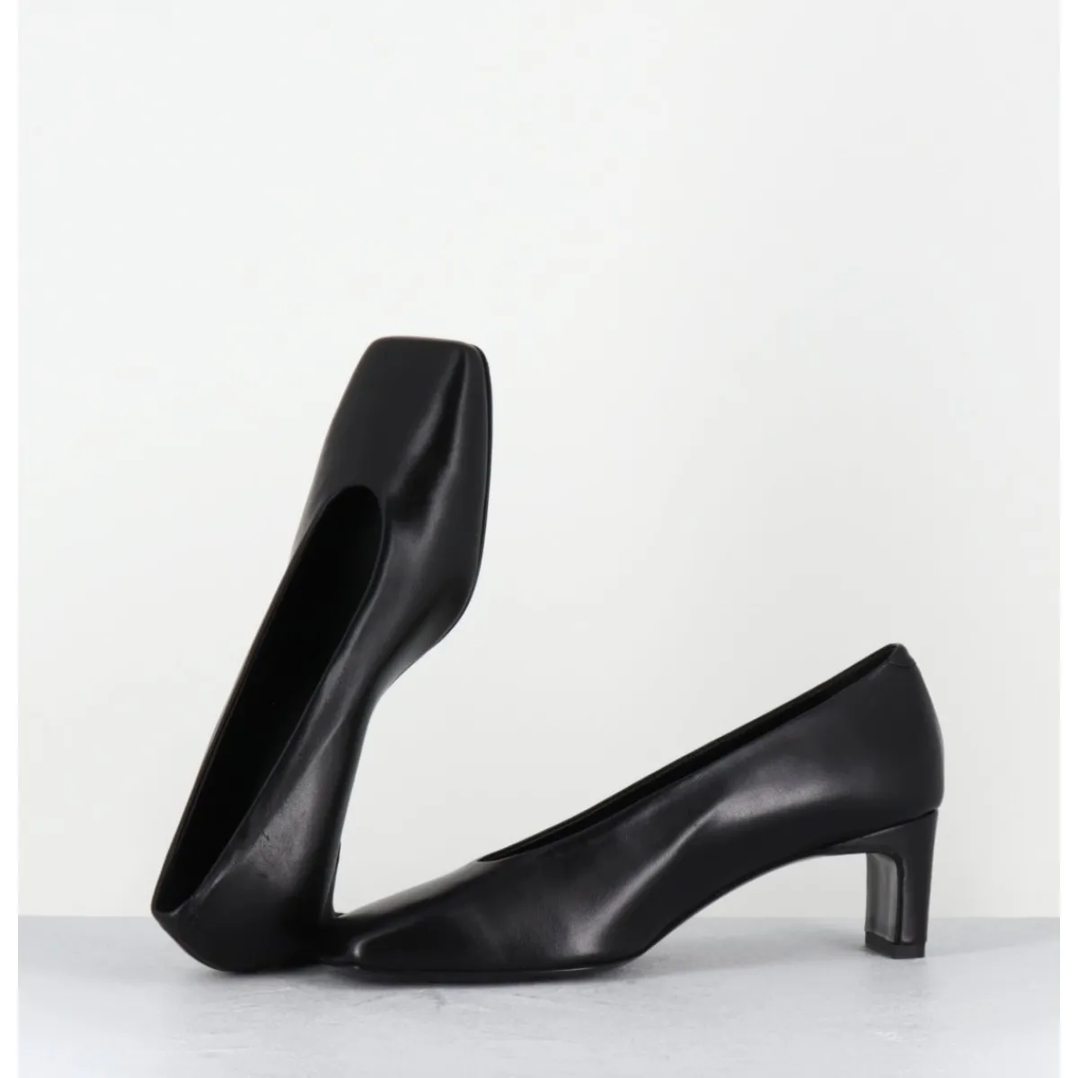 Discount TO&CO Escarpins petit talon bout carré en cuir - SANTI BLACK COWHIDE NOIR