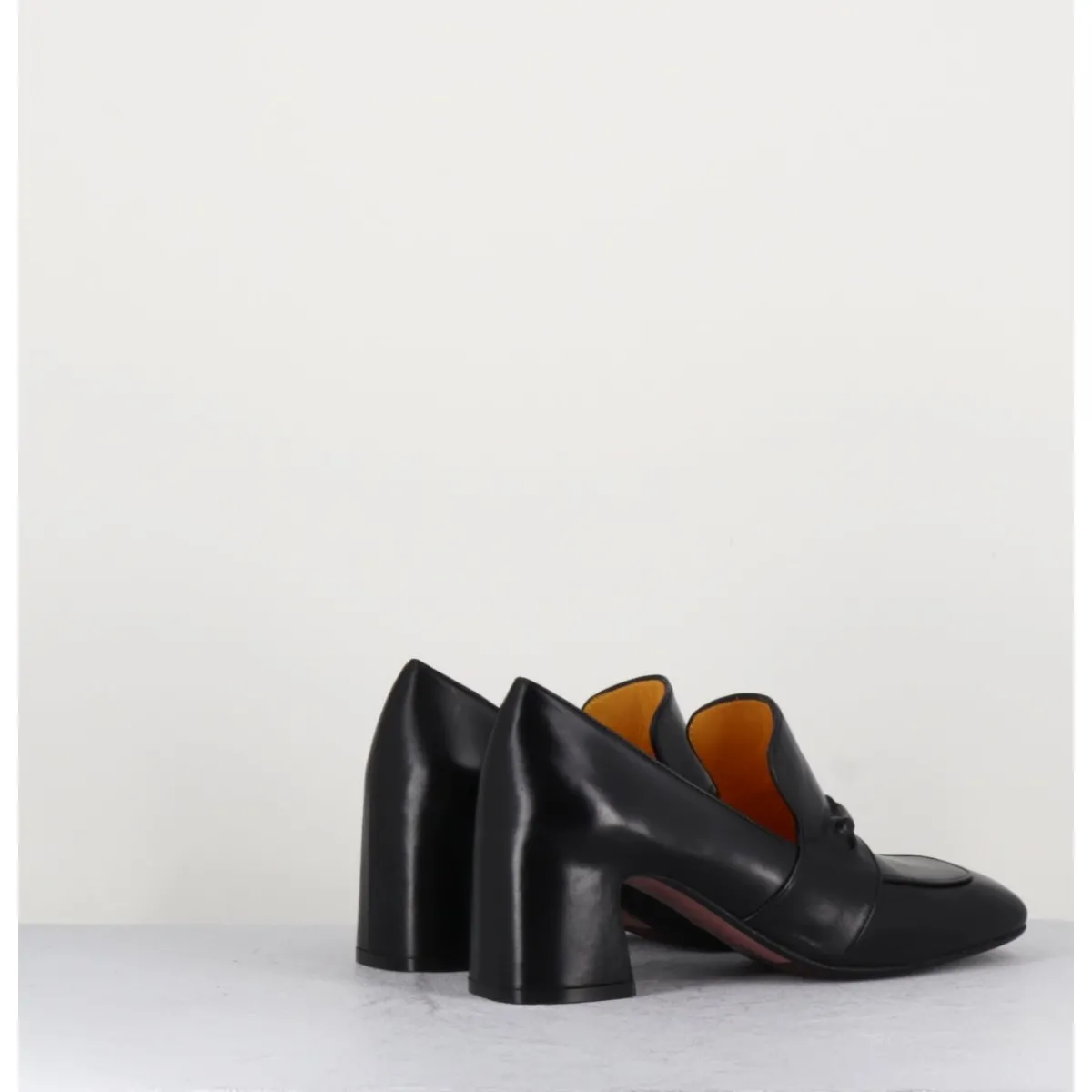 Hot MARA BINI Mocassins à talon 70s en cuir bout carré - F511 SETA BLACK NOIR