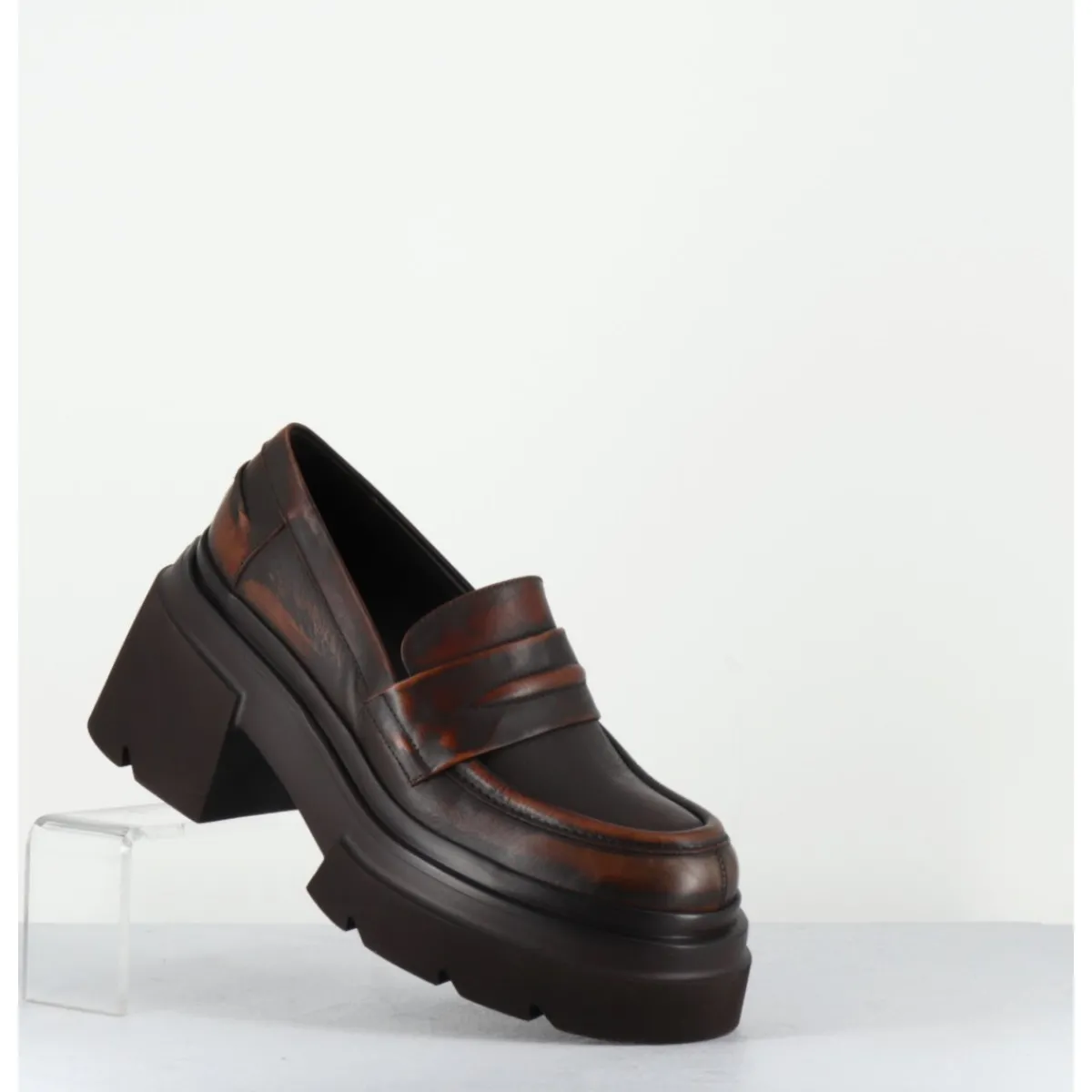 Online ELENA IACHI Mocassins chunky en cuir vieilli - E3728H24 BETA CUOIO MARRON