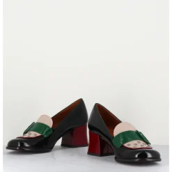 Hot CHIE MIHARA Mocassins petit talon en cuir vernis noir & boucle verte - MEMET NEGRO SAND