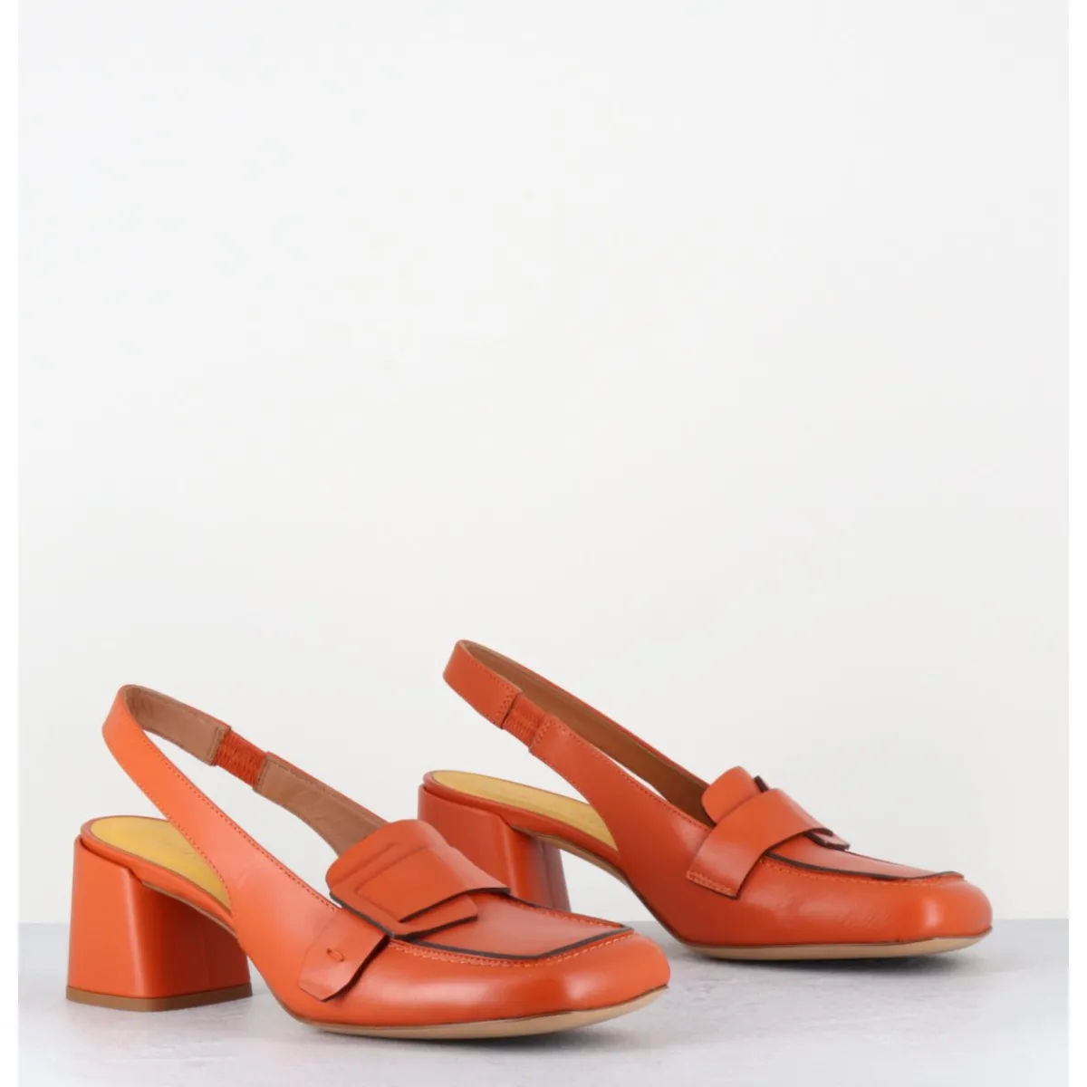 Outlet MARA BINI Mocassins slingback à talon en cuir orangé 70s - S242234 REMUVE ORANGE