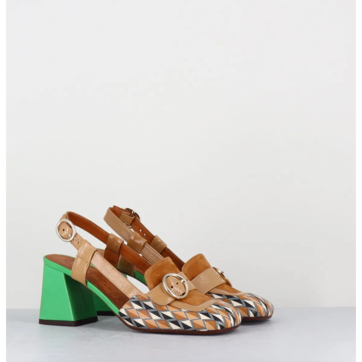 Hot CHIE MIHARA Mocassins slingback motif rétro camel & vert - SUYLI BLUES CUERO