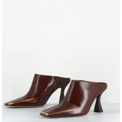 E8 BY MIISTA Mules à talon bout carrré en cuir glacé distressed - MANUELA BROWN MULE MARRON