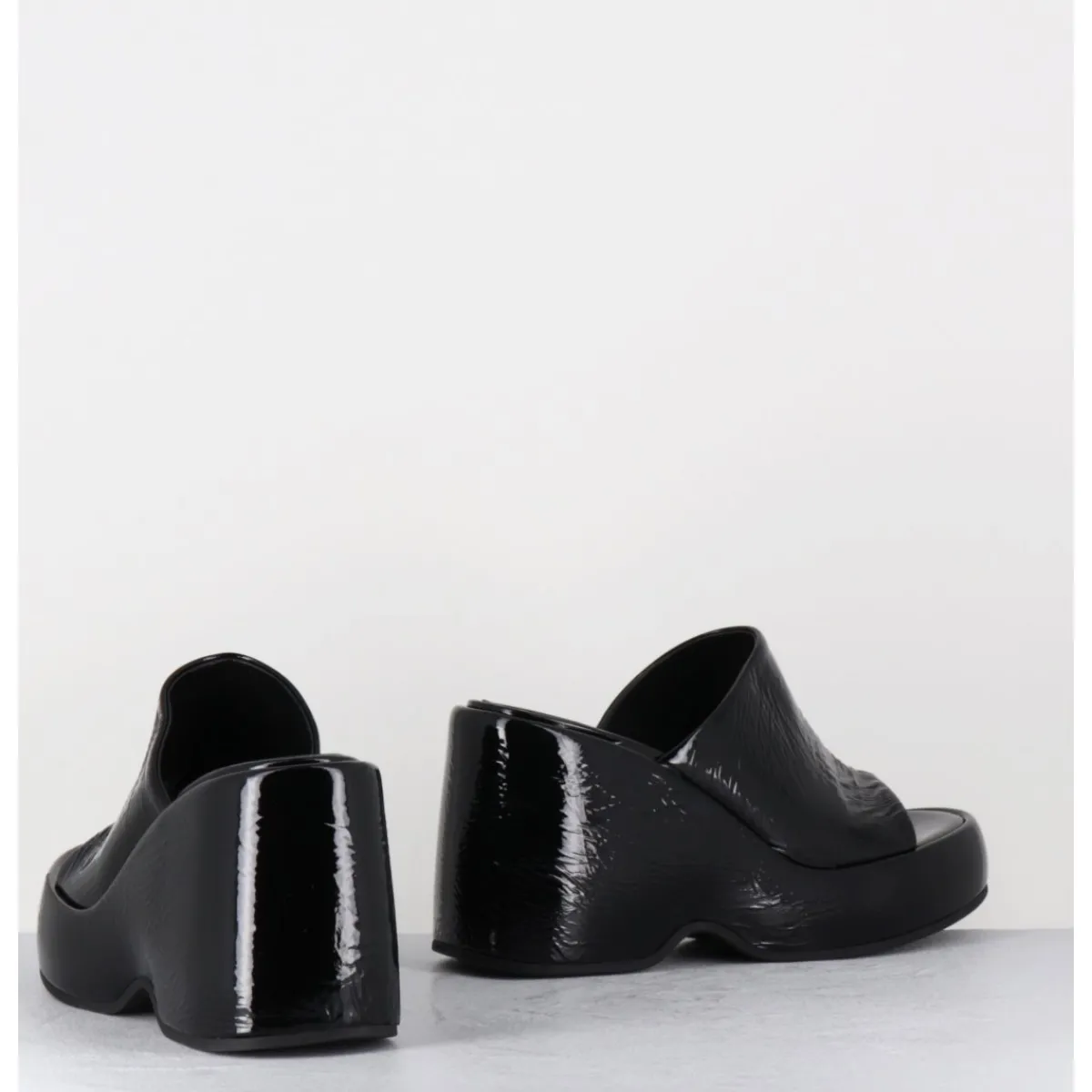 Outlet GARRICE LAB Mules compensées 90s en cuir vernis - MASA2 CINDY NERO NOIR