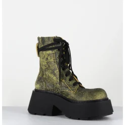 Clearance VIC MATIE Rangers à lacets en cuir craquelé et noir - 1F2154D PUNK YELLOW JAUNE