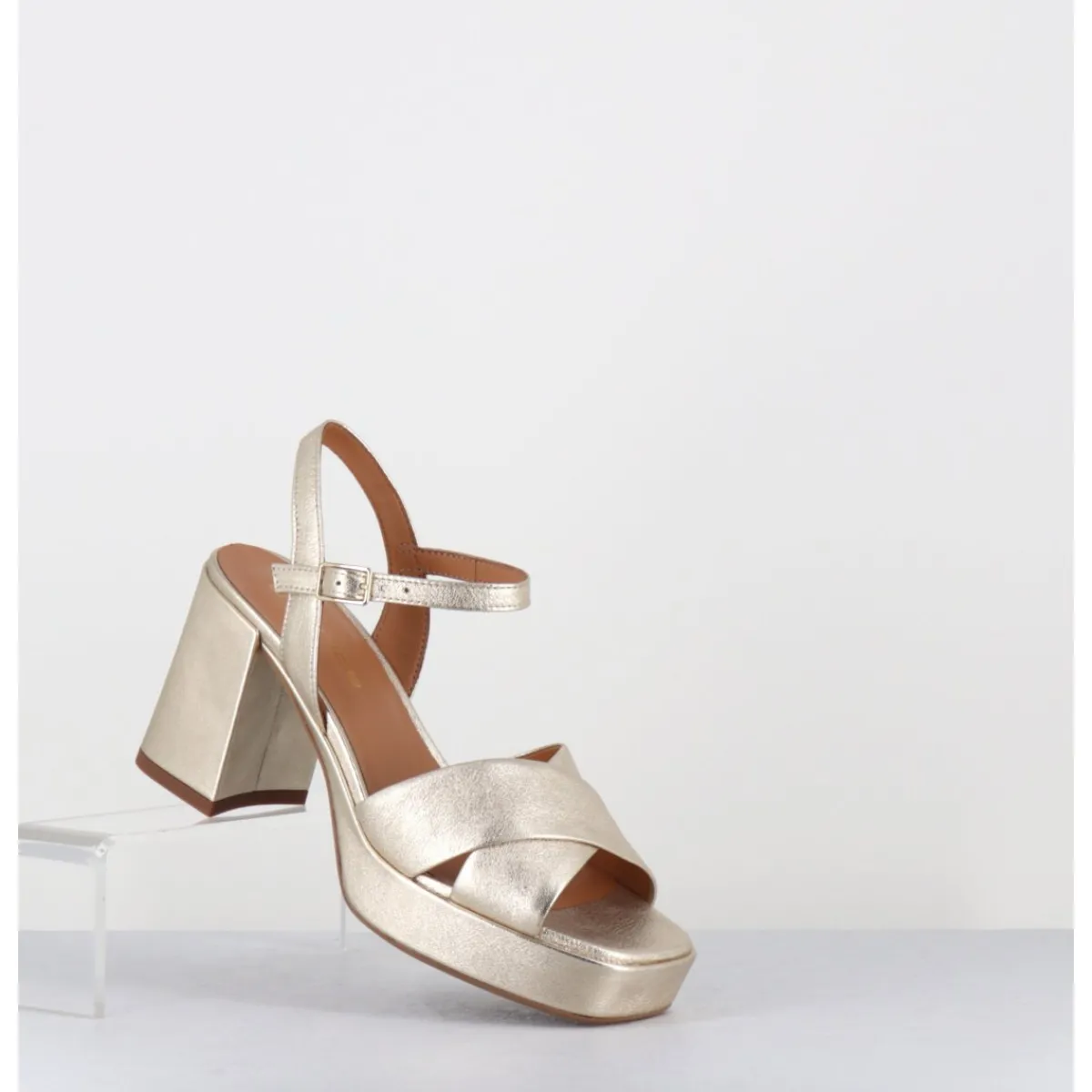 New GARRICE LAB Sandales à plateforme en cuir métallisé doré - FEDA24 WASH PLATINO DORE