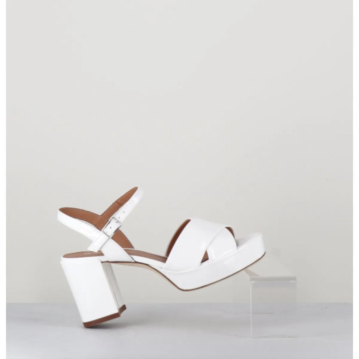 Discount GARRICE LAB Sandales en cuir vernis - JULIA23 BIANCO BLANC