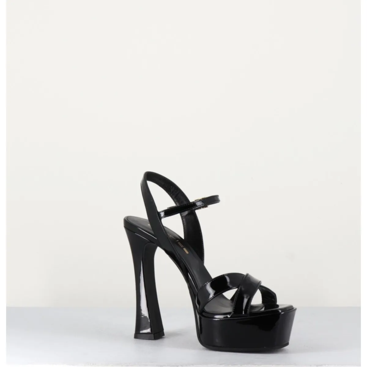 New GARRICE LAB Sandales en cuir vernis à talon haut - MIRA NERO NOIR