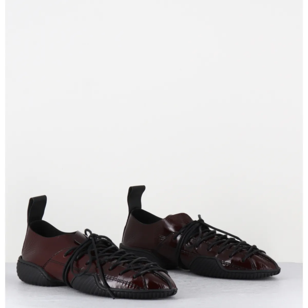 Discount MIISTA Sneakers longs lacets naplak surpiqûres noires - PRUDENCE BROWN LACE MARRON