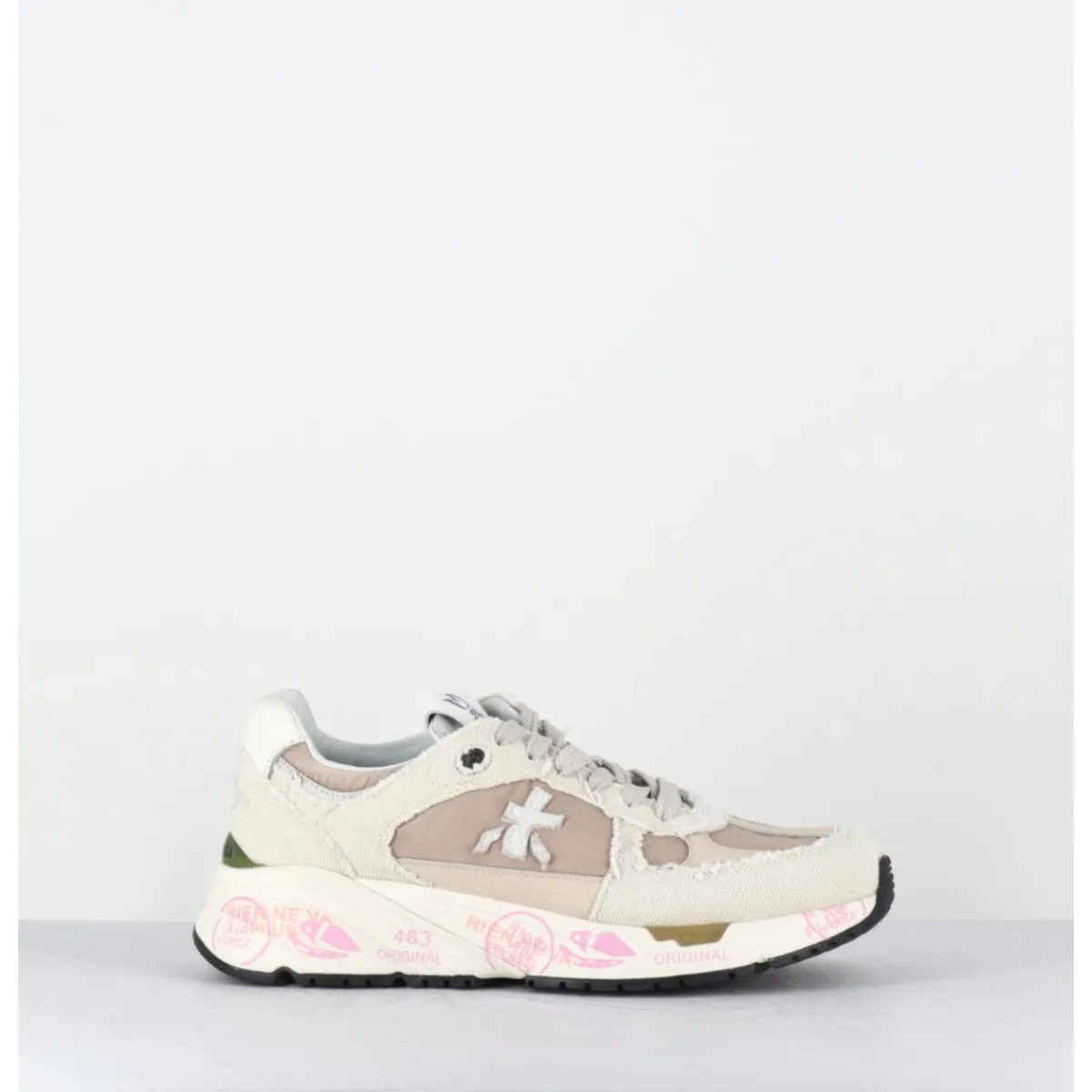 New PREMIATA Sneakers 90s en toile usée - MASED 6681 BEIGE