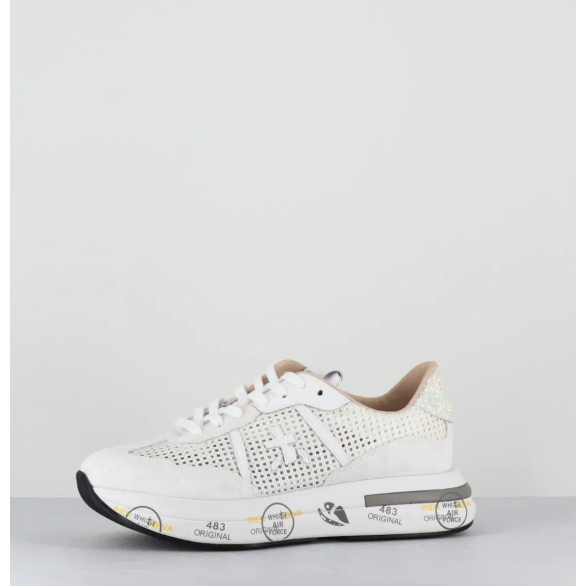 Outlet PREMIATA Sneakers ultra légère ajourée hes - CASSIE 6341 BLANC