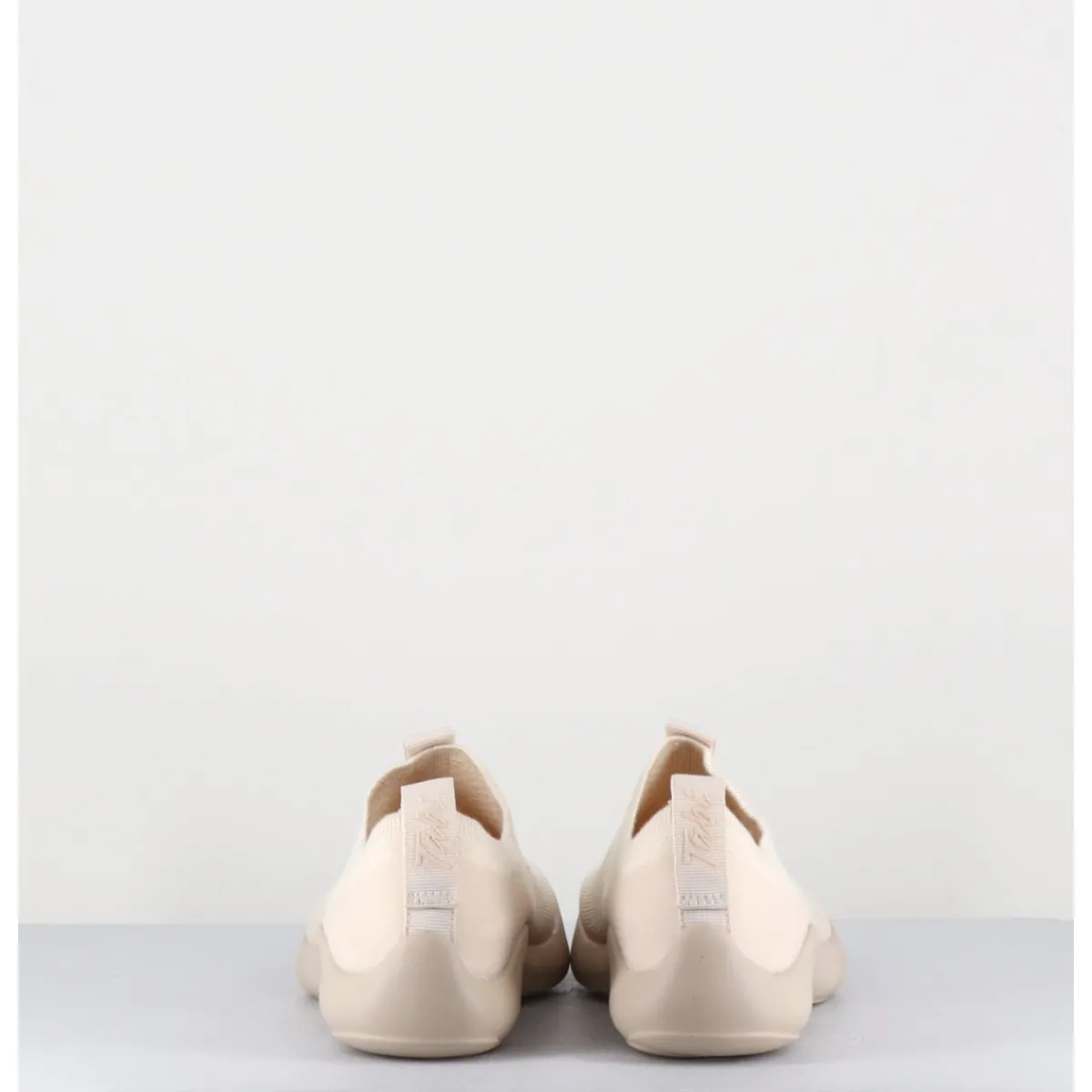 New TABI FOOTWEAR TABI SHOE-OFF WHITE