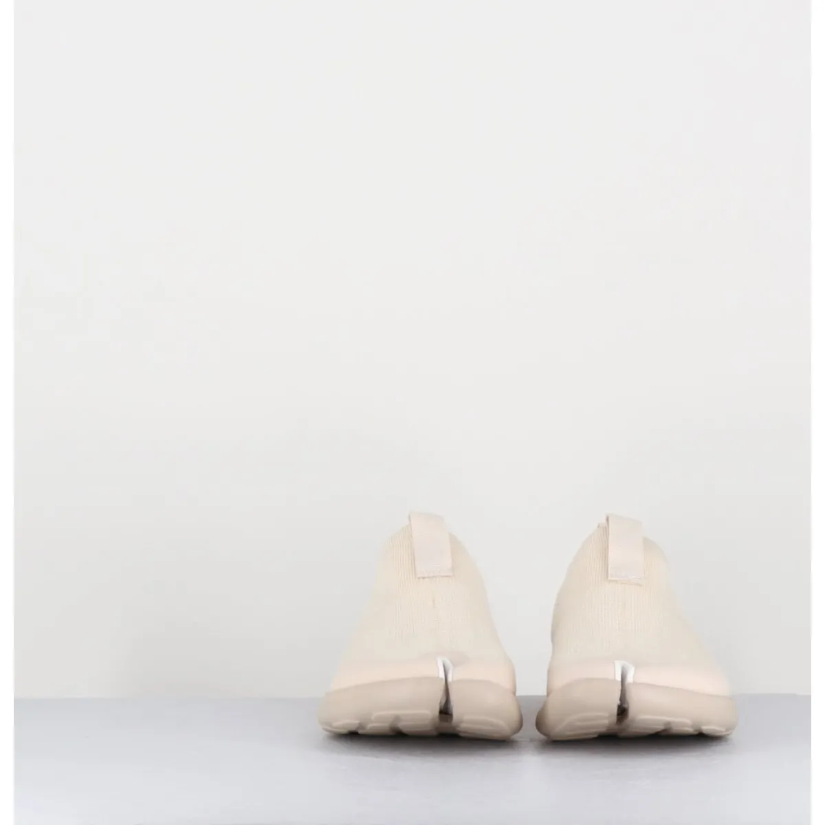 New TABI FOOTWEAR TABI SHOE-OFF WHITE